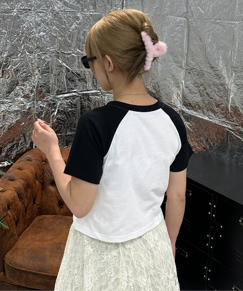 sedacle girl（セダクルガール）の「ラグランラインストーンロゴトップス（Tシャツ/カットソー・レディース・ブルー/オフホワイト・FREE）」の4枚目の写真