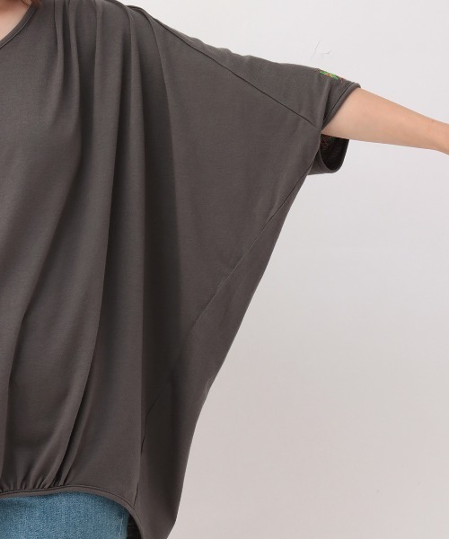 チチカカ（チチカカ）の「クロスミックス刺繍ドルマンチュニック（Tシャツ/カットソー・レディース・イエロー/オレンジ/カーキ/チャコールグレー・FREE）」の21枚目の写真