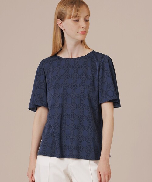 MACKINTOSH LONDON(マッキントッシュ ロンドン)の「【WEB・一部店舗限定】ブリティッシュウォールプリントブラウス(シャツ/ブラウス・レディース・ネイビー/オフホワイト・38)」の2枚目の写真