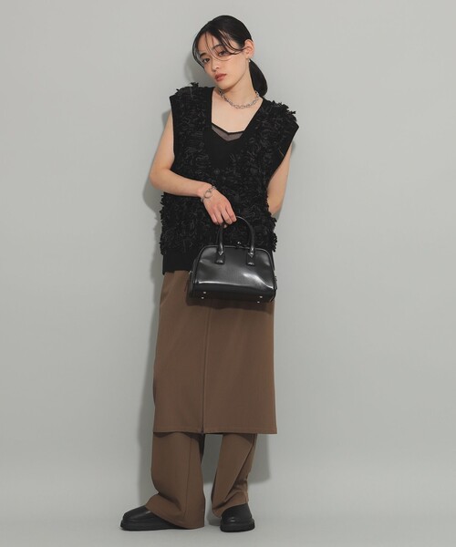 Ray BEAMS（レイビームス）の「フリンジ ジャカード ベスト カーディガン（ベスト・レディース・オフホワイト/ブラック・ONE SIZE）」の9枚目の写真