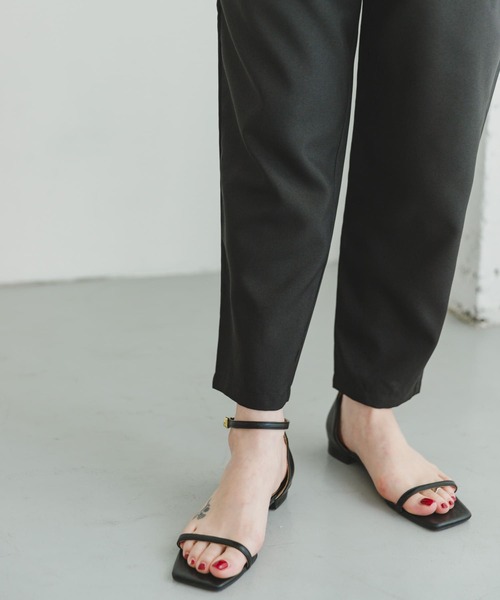 ITEMS URBANRESEARCH（アイテムズ アーバンリサーチ）の「チュールトップス×テーパードパンツ（パンツドレス・レディース・ブラック/グレー・FREE）」の5枚目の写真