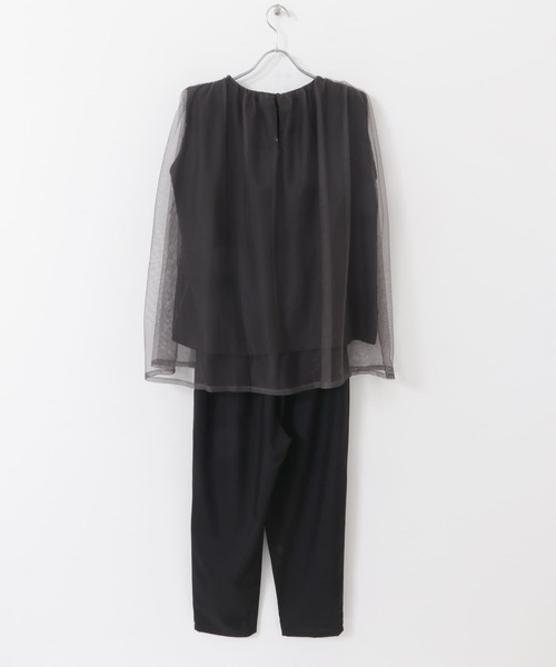 ITEMS URBANRESEARCH（アイテムズ アーバンリサーチ）の「チュールトップス×テーパードパンツ（パンツドレス・レディース・ブラック/グレー・FREE）」の11枚目の写真