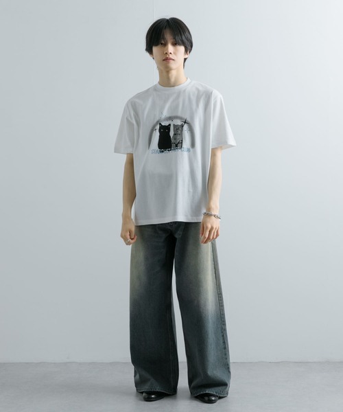 SENSE OF PLACE by URBAN RESEARCH（センスオブプレイスバイアーバンリサーチ）の「キャットグラフィックプリントTシャツ A（Tシャツ/カットソー・メンズ・ホワイト/ライトブルー/ブラック・LARGE/MEDIUM）」の2枚目の写真