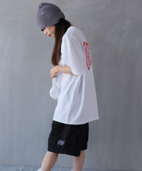 LOVE BOAT(ラブ・ボート)の「LOVEBOAT Tシャツ(Tシャツ/カットソー・レディース・ブラック/パープル/ホワイト/ホワイト系その他/ブラック系その他/ブラック系その他2/ブラック系その他3/ブラック系その他4/ホワイト系その他2/ホワイト系その他3/ホワイト系その他4・M/L)」の20枚目の写真