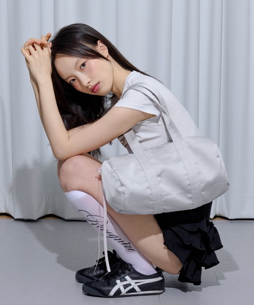 FCMM（エフシーエムエム）の「EMBROIDERY SOCKS/エンブロイダリーソックス（ソックス/靴下・レディース・ブラック/ホワイト・FREE）」の5枚目の写真