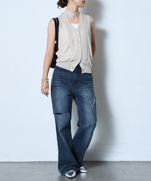 COLONY 2139（コロニートゥーワンスリーナイン）の「WEB・一部店舗限定 / チョーカー付2WAYニッベスト（ベスト・レディース・ネイビー/チャコールグレー/グレイッシュベージュ・FREE）」の8枚目の写真