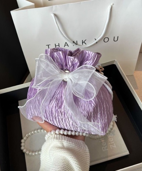 H.TOKYO（エイチトウキョウ）の「レースリボン パールショルダーバッグ/巾着（ショルダーバッグ・レディース・ホワイト/ピンク/パープル/ブラック・FREE）」の3枚目の写真