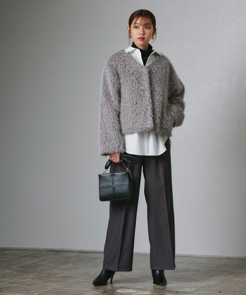 Pierrot（ピエロ）の「2wayバックスタイルオーバーシャツ（シャツ/ブラウス・レディース・オフホワイト/ブルー・M/L）」の15枚目の写真