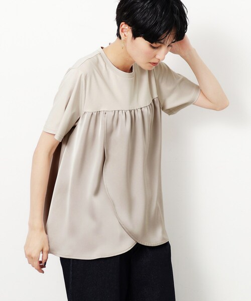 OPAQUE.CLIP(オペークドットクリップ)の「◆サテンドッキングカットソー【洗濯機洗い可】(Tシャツ/カットソー・レディース・ブラック/ライトベージュ・40/38/36)」の1枚目の写真