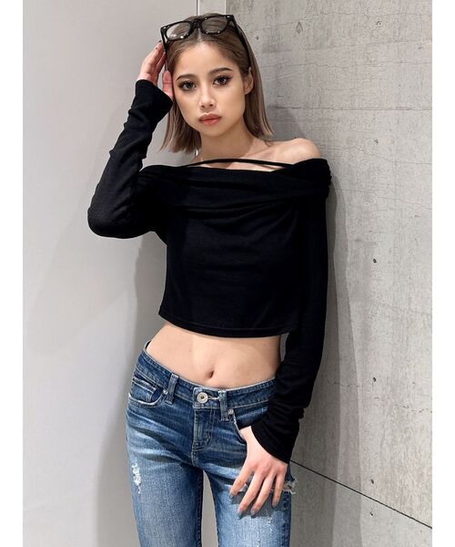 GYDA（ジェイダ）の「アシンンメトリーオフショルトップス（Tシャツ/カットソー・レディース・ブラック/グレー・FREE）」の14枚目の写真