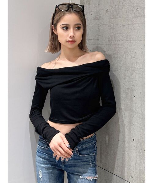 GYDA（ジェイダ）の「アシンンメトリーオフショルトップス（Tシャツ/カットソー・レディース・ブラック/グレー・FREE）」の15枚目の写真