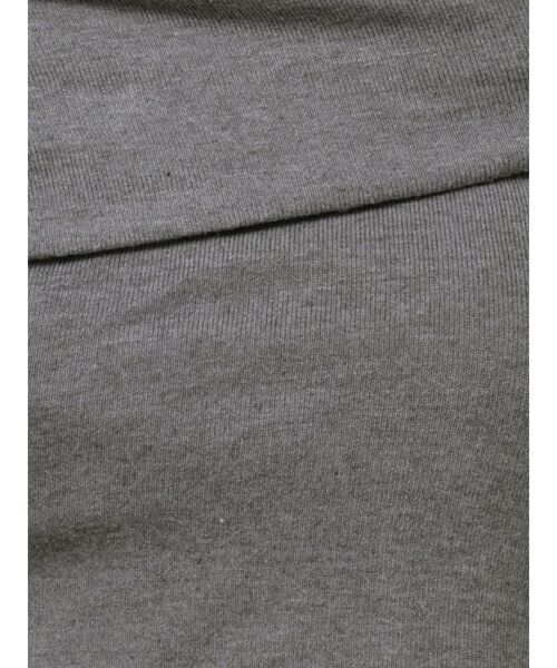 GYDA（ジェイダ）の「アシンンメトリーオフショルトップス（Tシャツ/カットソー・レディース・ブラック/グレー・FREE）」の6枚目の写真