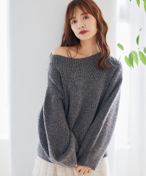 mysty woman(ミスティウーマン)の「キモウアゼ2WAYニットプルオーバー 152977(ニット/セーター・レディース・グリーン/オフホワイト/チャコールグレー/ピンク・FREE)」の3枚目の写真