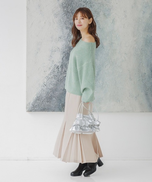 mysty woman(ミスティウーマン)の「キモウアゼ2WAYニットプルオーバー 152977(ニット/セーター・レディース・グリーン/オフホワイト/チャコールグレー/ピンク・FREE)」の10枚目の写真