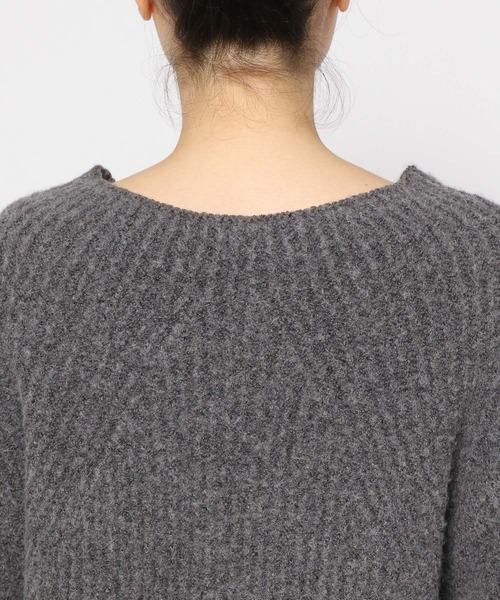 mysty woman(ミスティウーマン)の「キモウアゼ2WAYニットプルオーバー 152977(ニット/セーター・レディース・グリーン/オフホワイト/チャコールグレー/ピンク・FREE)」の20枚目の写真