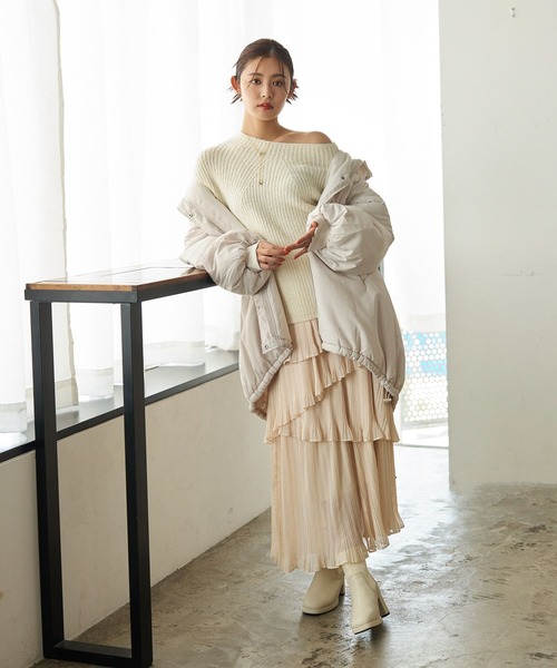 mysty woman(ミスティウーマン)の「キモウアゼ2WAYニットプルオーバー 152977(ニット/セーター・レディース・グリーン/オフホワイト/チャコールグレー/ピンク・FREE)」の5枚目の写真