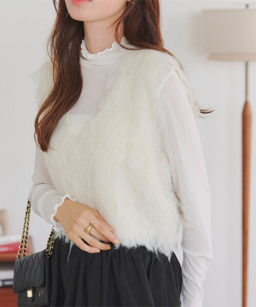 KOBE LETTUCE（コウベレタス）の「シャギーニットベスト（ベスト・レディース・アイボリー/カーキ/チャコール/ブラウン・M）」の2枚目の写真