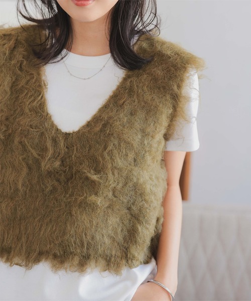 KOBE LETTUCE（コウベレタス）の「シャギーニットベスト（ベスト・レディース・アイボリー/カーキ/チャコール/ブラウン・M）」の21枚目の写真