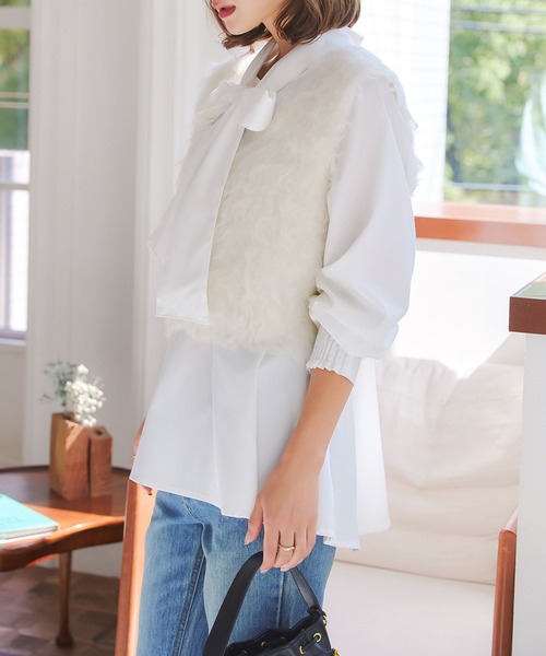 KOBE LETTUCE（コウベレタス）の「シャギーニットベスト（ベスト・レディース・アイボリー/カーキ/チャコール/ブラウン・M）」の5枚目の写真