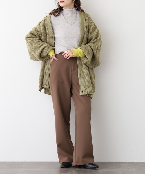 Miunelora(ミューネローラ)の「Miunelora 配色テレコリブカットソー(Tシャツ/カットソー・レディース・ブラック/ライトグレー/ネイビー/オフホワイト/チャコールグレー/ライトベージュ/ブラック系/ベージュ系・38)」の15枚目の写真