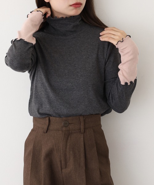 Miunelora(ミューネローラ)の「Miunelora 配色テレコリブカットソー(Tシャツ/カットソー・レディース・ブラック/ライトグレー/ネイビー/オフホワイト/チャコールグレー/ライトベージュ/ブラック系/ベージュ系・38)」の9枚目の写真
