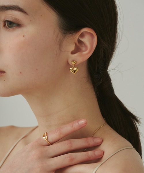 ciite' surgical stainless(シーテサージカルステンレス)の「【 金属アレルギー対応 】 ダブルハートピアス サージカルステンレス (両耳用)(ピアス(両耳用)・レディース・シルバー/ゴールド・FREE)」の8枚目の写真