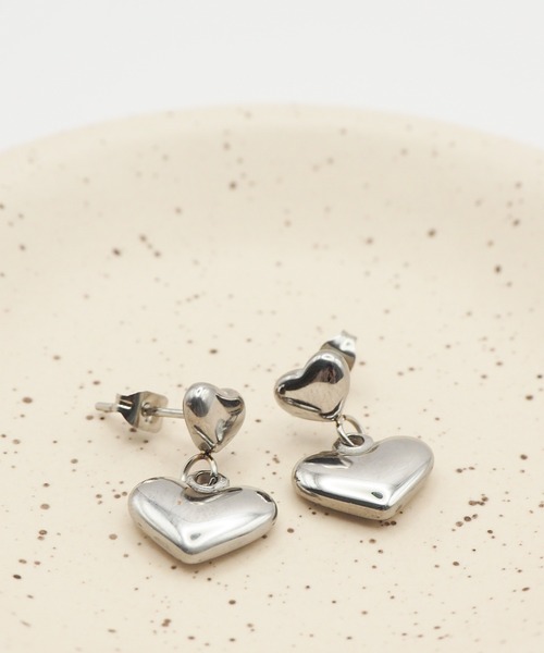 ciite' surgical stainless(シーテサージカルステンレス)の「【 金属アレルギー対応 】 ダブルハートピアス サージカルステンレス (両耳用)(ピアス(両耳用)・レディース・シルバー/ゴールド・FREE)」の13枚目の写真
