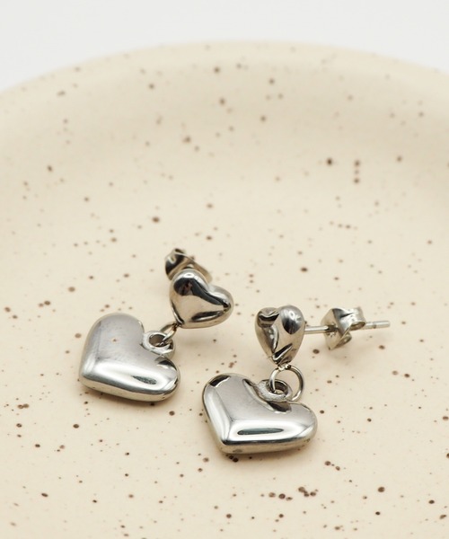 ciite' surgical stainless(シーテサージカルステンレス)の「【 金属アレルギー対応 】 ダブルハートピアス サージカルステンレス (両耳用)(ピアス(両耳用)・レディース・シルバー/ゴールド・FREE)」の14枚目の写真