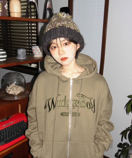 WudgeBoy（ワッジボーイ）の「Logo foodie（パーカー・メンズ・アイボリー/ブラック/ネイビー系/マスタード/カーキ・LARGE/MEDIUM）」の3枚目の写真