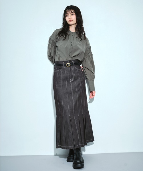 UNITED TOKYO（ユナイテッドトウキョウ）の「ボリュームスリーブギャザーブラウス｜ウォッシャブル/撥水/ストレッチ/春服（シャツ/ブラウス・レディース・ホワイト/カーキ・FREE）」の12枚目の写真