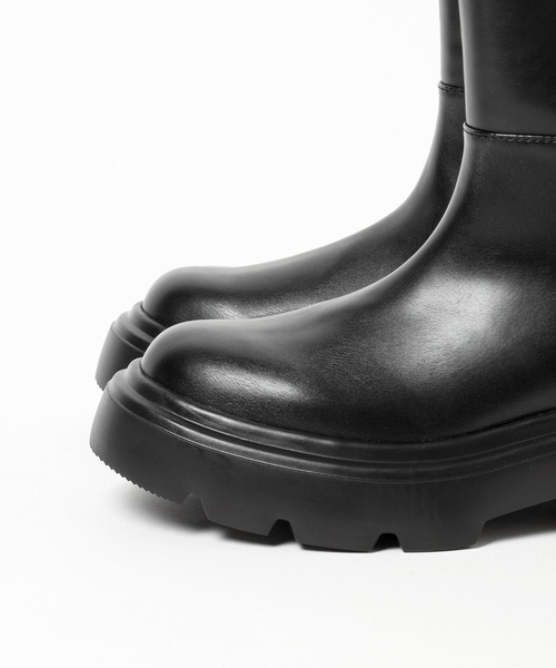 LOWRYS FARM（ローリーズファーム）の「ロングブーツ　 152291（ブーツ・レディース・ホワイト/ブラック・MEDIUM/LARGE）」の5枚目の写真