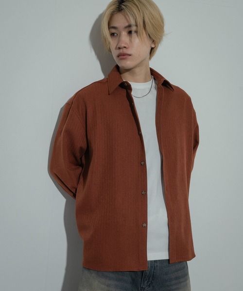 SENSE OF PLACE by URBAN RESEARCH（センスオブプレイスバイアーバンリサーチ）の「ヘリンボーンレギュラーカラーシャツ（シャツ/ブラウス・メンズ・オレンジ/チャコールグレー/ブラウン・MEDIUM/LARGE）」の3枚目の写真