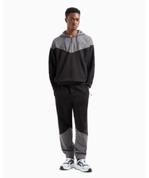 EMPORIO ARMANI EA7（エンポリオアルマーニイーエーセブン）の