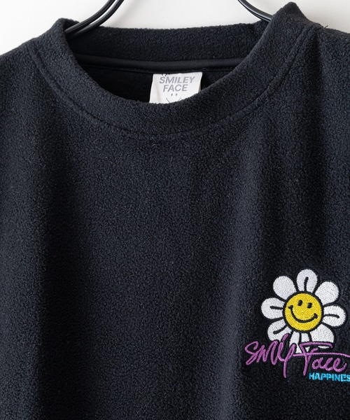 SMILEY FACE(スマイリーフェイス)の「【SMILEY FACE/スマイリーフェイス】オーバーサイズフリースプルオーバー(スウェット・メンズ・ブラック/アイボリー/ラベンダー/ベージュ・MEDIUM/LARGE/X-LARGE)」の6枚目の写真