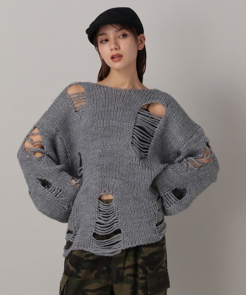 FOREVER 21（フォーエバー トゥエンティーワン）の「【2024FW】ダメージニットプルオーバー（ニット/セーター・レディース・グレー/ホワイト・FREE）」の10枚目の写真