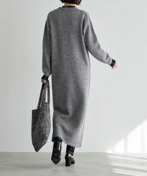 STYLE DELI（スタイルデリ）の「ヤク風クルーネックワンピースB（ワンピース・レディース・ブルー/グレー/ブラック/ベージュ・SMALL/MEDIUM）」の12枚目の写真