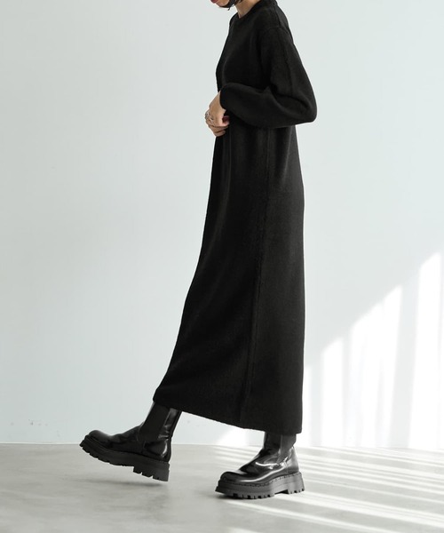 STYLE DELI（スタイルデリ）の「ヤク風クルーネックワンピースB（ワンピース・レディース・ブルー/グレー/ブラック/ベージュ・SMALL/MEDIUM）」の15枚目の写真