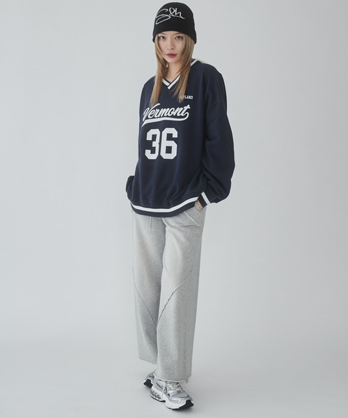 WEGO（ウィゴー）の「WEGO/ナンバリングプルオーバー（スウェット・メンズ・ネイビー/オフホワイト/ダークグリーン・MEDIUM/LARGE）」の4枚目の写真