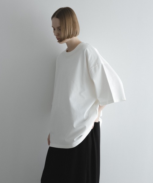 remer（リメール）の「loose basic over Tee / ルーズベーシックオーバーT（Tシャツ/カットソー・メンズ・グレー/ダークグリーン/ターコイズブルー/ブラック/マスタード/ホワイト/レッド/グレー系その他/ブラック系その他・X-SMALL/SMALL/MEDIUM/LARGE）」の12枚目の写真