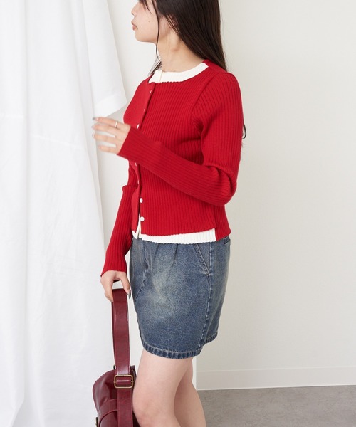 RAY CASSIN（レイカズン）の「配色レイヤードボタンカーディガン（ニット/セーター・レディース・グレー系その他2/ホワイト系その他2/レッド系その他2/ネイビー/ホワイト系その他3・FREE）」の9枚目の写真