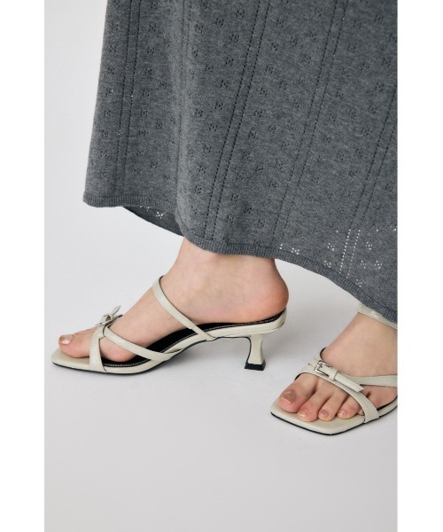 MOUSSY（マウジー）の「TINY BELTED サンダル（サンダル・レディース・ライトグレー/レッド/ブラック・SMALL/MEDIUM/LARGE）」の21枚目の写真