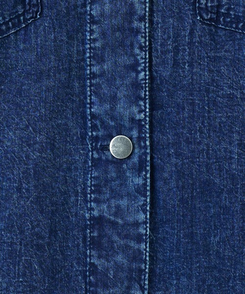 ROSE BUD（ローズバッド）の「【WEB・一部店舗限定】DENIM LIKE L/S SHIRT（シャツ/ブラウス・レディース・ネイビー/ブルー・ONE SIZE）」の8枚目の写真