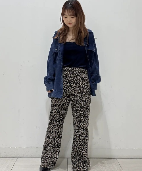 ROSE BUD（ローズバッド）の「【WEB・一部店舗限定】DENIM LIKE L/S SHIRT（シャツ/ブラウス・レディース・ネイビー/ブルー・ONE SIZE）」の19枚目の写真