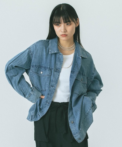 ROSE BUD（ローズバッド）の「【WEB・一部店舗限定】DENIM LIKE L/S SHIRT（シャツ/ブラウス・レディース・ネイビー/ブルー・ONE SIZE）」の21枚目の写真