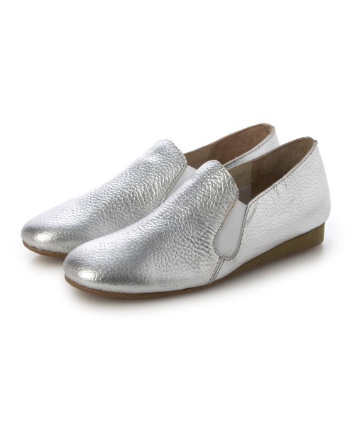 ing(イング)の「【WEB限定】スリッポンシューズ(スリッポン・レディース・ブラック/ベージュ/シルバー・24cm/23.5cm/23cm/22.5cm/24.5cm)」の3枚目の写真