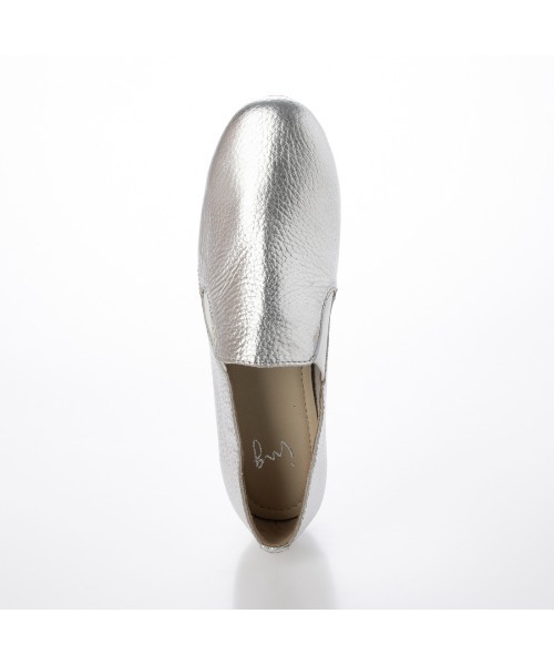 ing(イング)の「【WEB限定】スリッポンシューズ(スリッポン・レディース・ブラック/ベージュ/シルバー・24cm/23.5cm/23cm/22.5cm/24.5cm)」の11枚目の写真