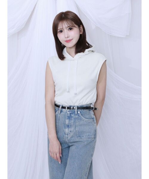 EATME(イートミー)の「フードノースリーブTOP×フレアミニスカート(セットアップ)(ワンピース・レディース・グレー/アイボリー・FREE)」の18枚目の写真