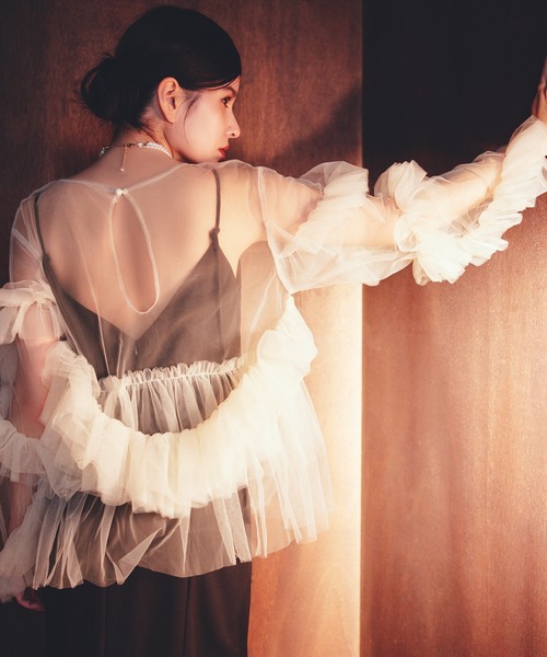 darial（ダリアル）の「【darial】frill tule tops フリルチュール 単品 トップス お呼ばれ 結婚式 二次会 成人式 同窓会 セレモニードレス パーティドレス オケージョンドレス（ドレス・レディース・ネイビー/アイボリー/ブラック/グリーン/ベージュ/ピンク・フリー）」の11枚目の写真