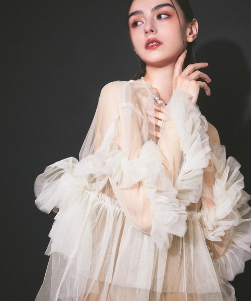 darial（ダリアル）の「【darial】frill tule tops フリルチュール 単品 トップス お呼ばれ 結婚式 二次会 成人式 同窓会 セレモニードレス パーティドレス オケージョンドレス（ドレス・レディース・ネイビー/アイボリー/ブラック/グリーン/ベージュ/ピンク・フリー）」の13枚目の写真