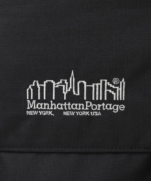 Manhattan Portage(マンハッタンポーテージ)の「EDGE PACKER ACTION BAG JR(バックパック/リュック・メンズ・ブラック・MEDIUM)」の8枚目の写真